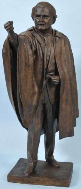 Lloyd George statuette.jpg